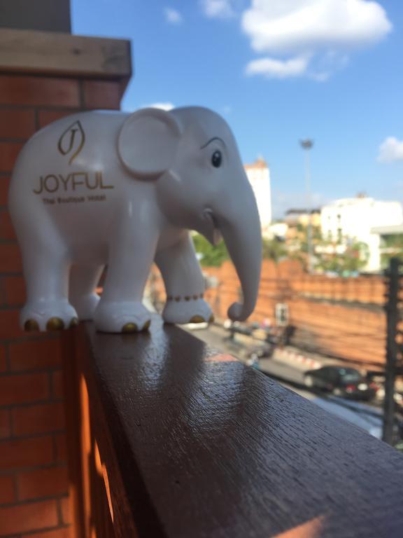 Joyful Thai Boutique Hotel Чиангмай Екстериор снимка