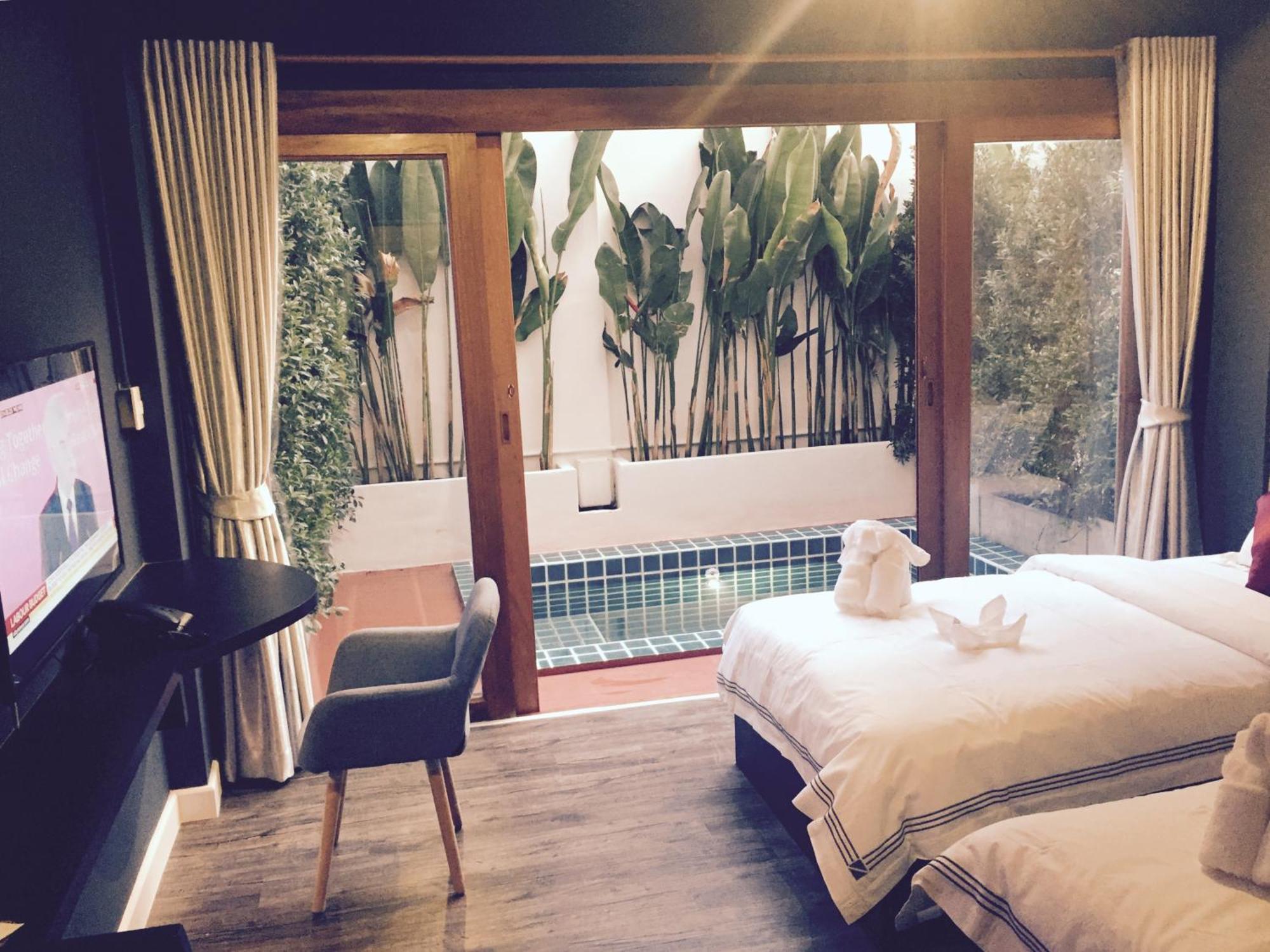 Joyful Thai Boutique Hotel Чиангмай Екстериор снимка