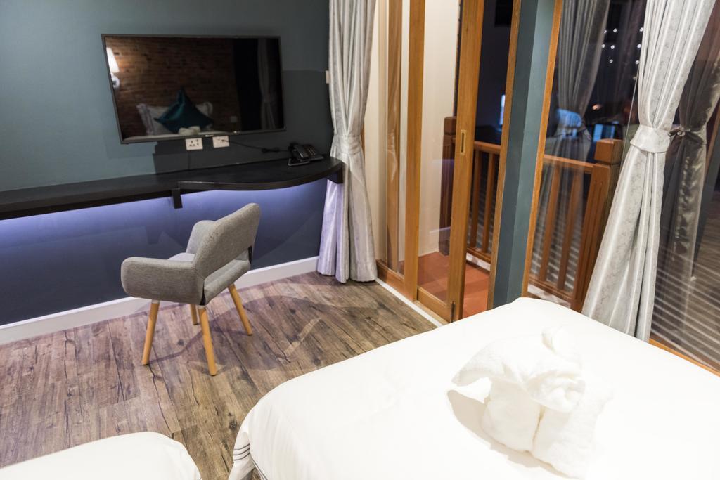 Joyful Thai Boutique Hotel Чиангмай Екстериор снимка