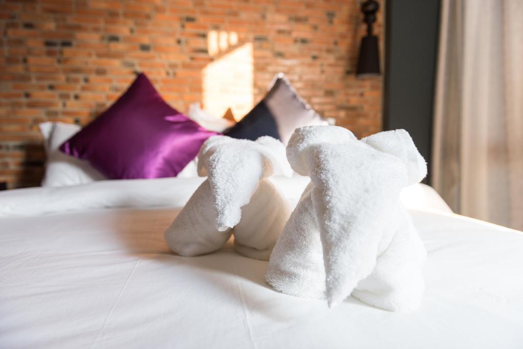 Joyful Thai Boutique Hotel Чиангмай Екстериор снимка