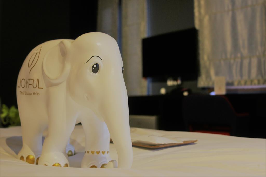 Joyful Thai Boutique Hotel Чиангмай Екстериор снимка